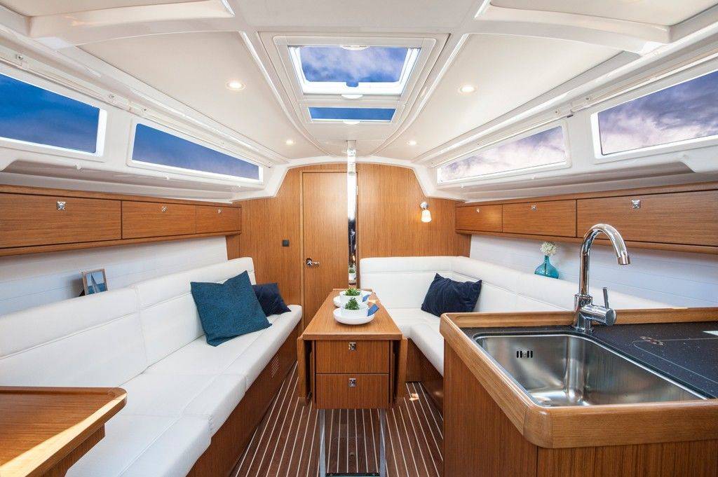 Bavaria Cruiser 33 (3)