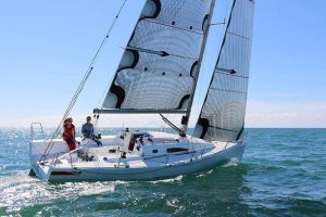 Nuova J/11S, regata per due