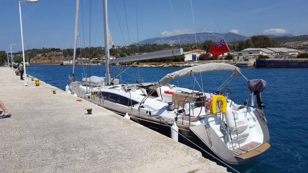 In attesa dell'autorizzazione al passaggio