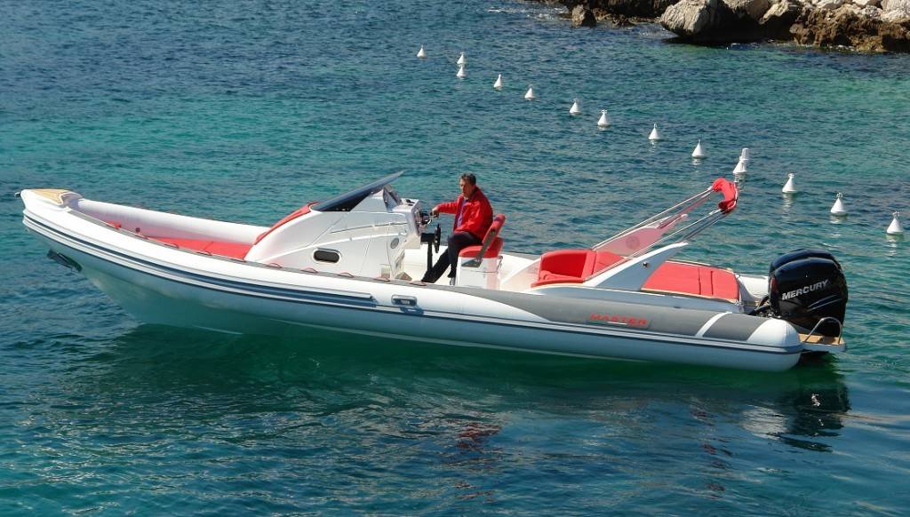 870_fermo_politi