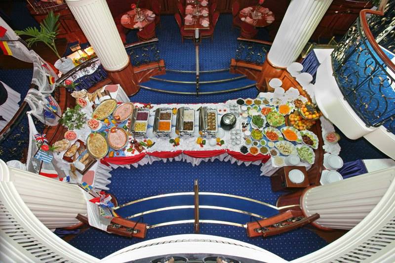 royal-clipper-the-largest-full-rigged-sailing-ship-in-the-world-21