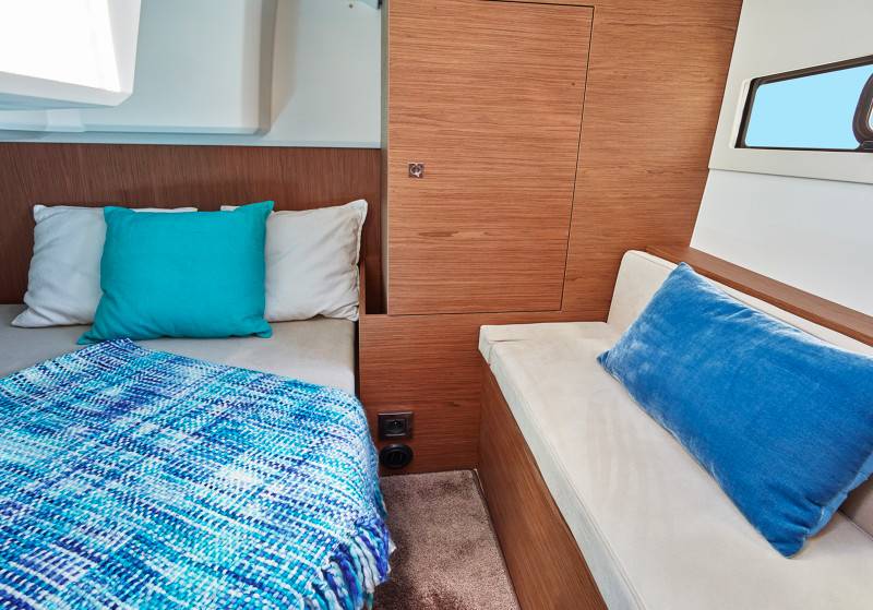 LEADER30-INT-005.jpg-800