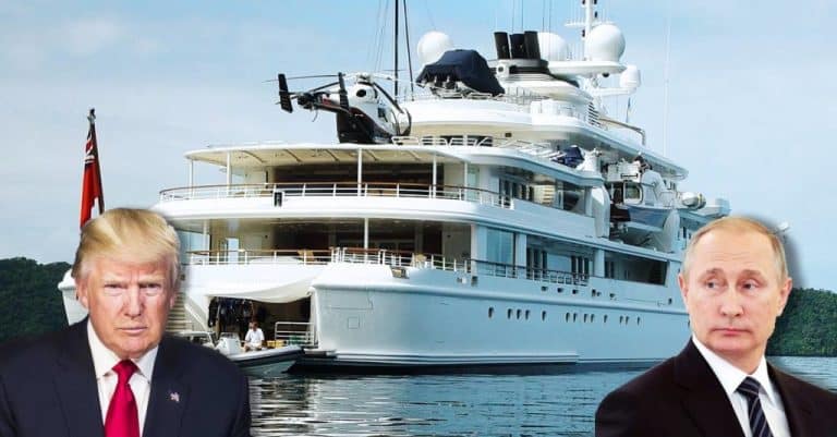 Donald Trump Putin Russi Yacht
