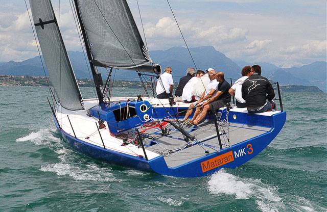 ice 33 yachts navigazione