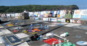Sbarcare. Il porto di Horta