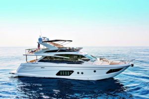 absolute-yachts-72-Fly