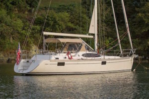 Hylas 48
