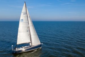 Contest 42CS Upwind