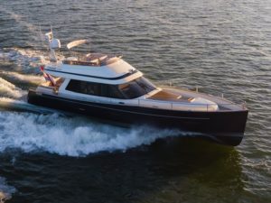 Contest 52MC Bow