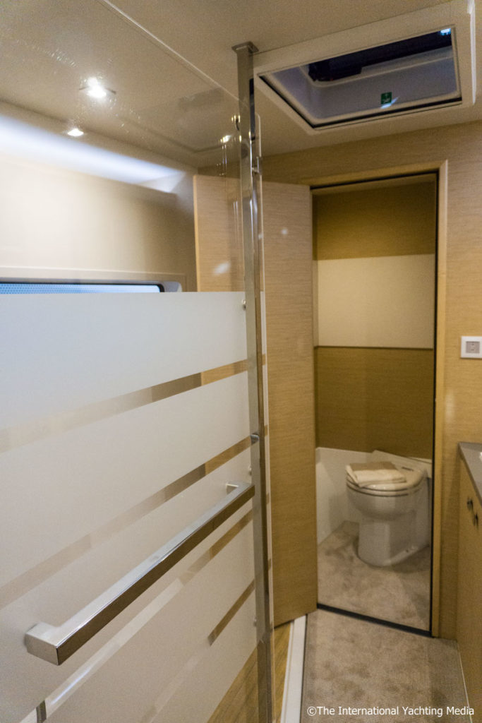 Fountaine Pajot MY 40 Bagno armatore