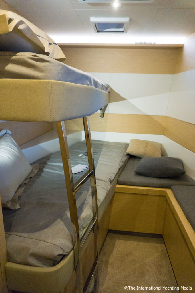 Fountaine Pajot MY 40 cabina ospiti