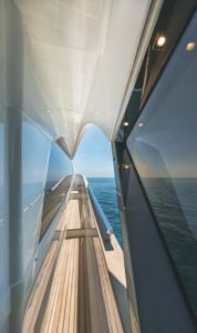 MCY 66 side deck
