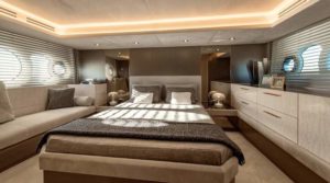 ownercabin mcy 66