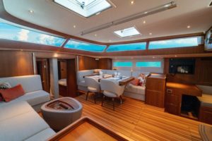 Dinette Contest Yachts