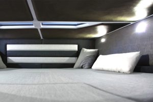 Ranieri International Cayman 35 executive super sport cabina poppa