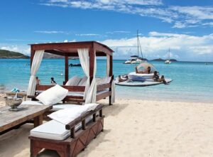 Luxury Island Privè beach club