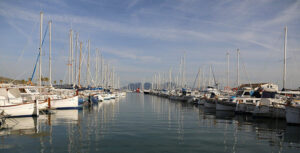 paesi barca estate covid marina
