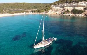 salire tender barca daydreamer