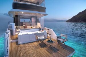 Maritimo M55 poppa