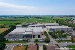il cantiere di Sessa Marine a Cividate al Piano