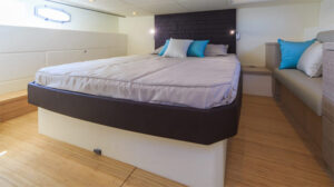 Rio Yachts al Salone di Genova Sport Coupé 44 master cabin