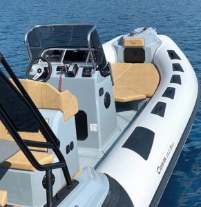 Cayman 26 Sport prua