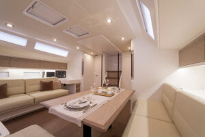 Ice 60 lounge