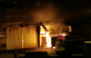 incendio porto ancona fiamme