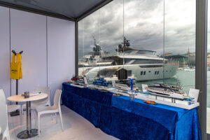 fabiani yacht stand salone genova