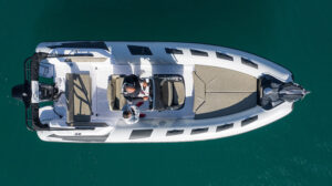 ranieri cayman 23 sport top view