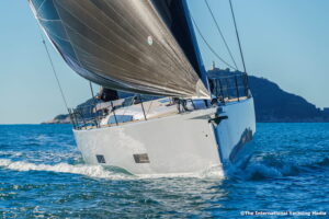 prua Ice 54
