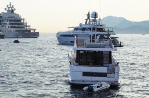 laurea comandanti yacht superyachts and tender