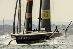 luna rossa campioni emirates team new zealand