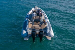 ranieri cayman 28 executive poppa