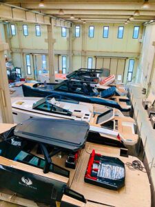 evo yachts in cantiere