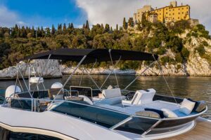 pardo endurance 60 flybridge con tendalino