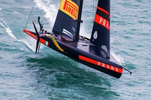 trionfo new zealand team luna rossa prada pirelli