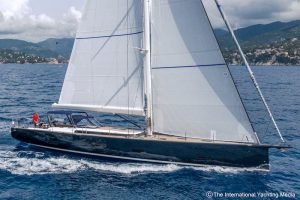 ICE Yachts porta un tris velico d’eccellenza a Cannes e Genova