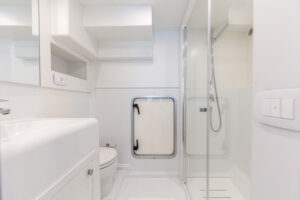 Foto bagno cabina marinaio