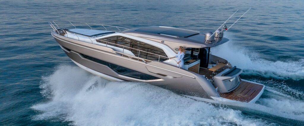 Yacht Coupe
