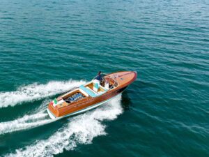 Riva Aquarama Lamborghini navigazione