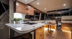 Greenline 40 Electric interior