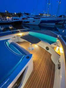 Allure 38 Allure Yachts bow lights