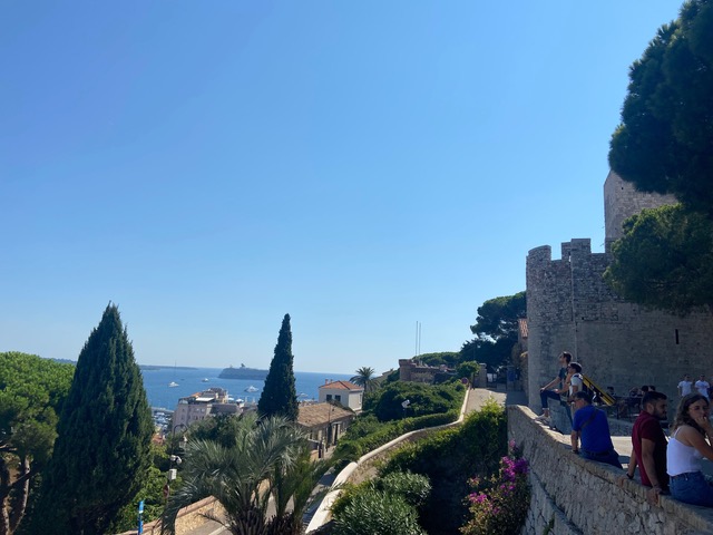 Cannes mura