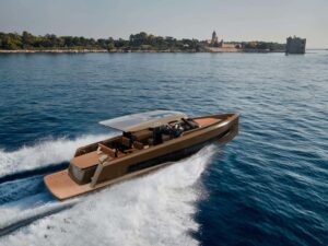 Fjord 53XL running render