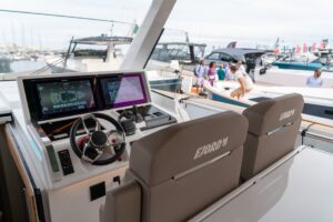 Hanse Fjord 53 XL cockpit
