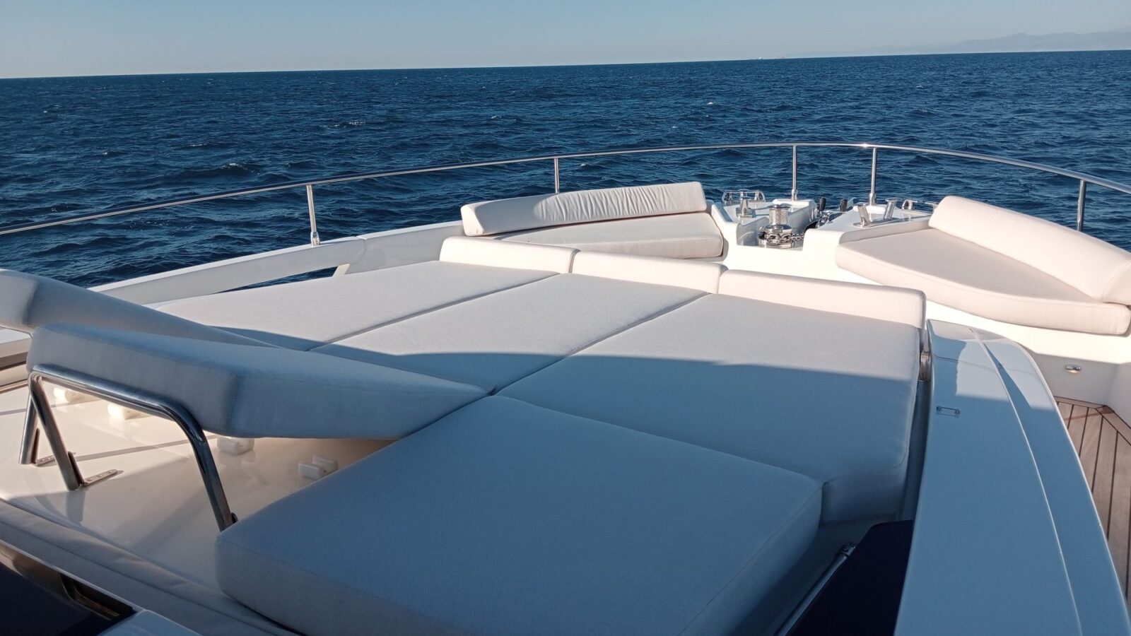 GRENLINE 58 FLY PRUA