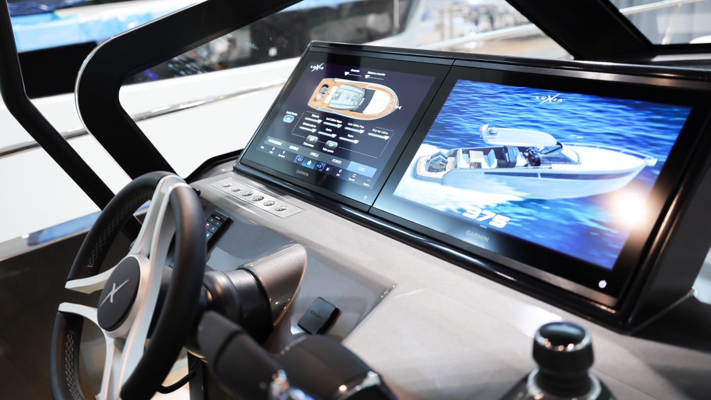foto luxia yachts esterni