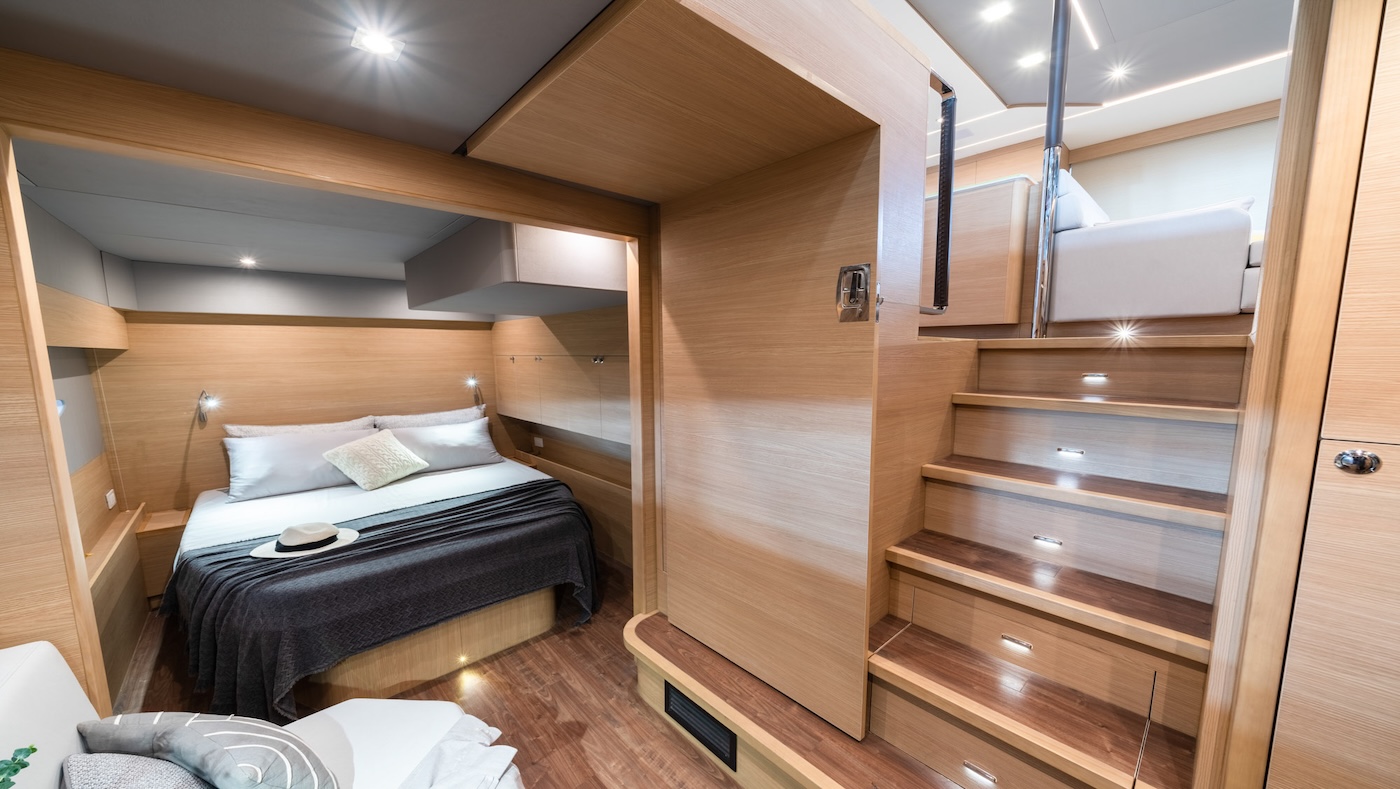 aquila power catamarans