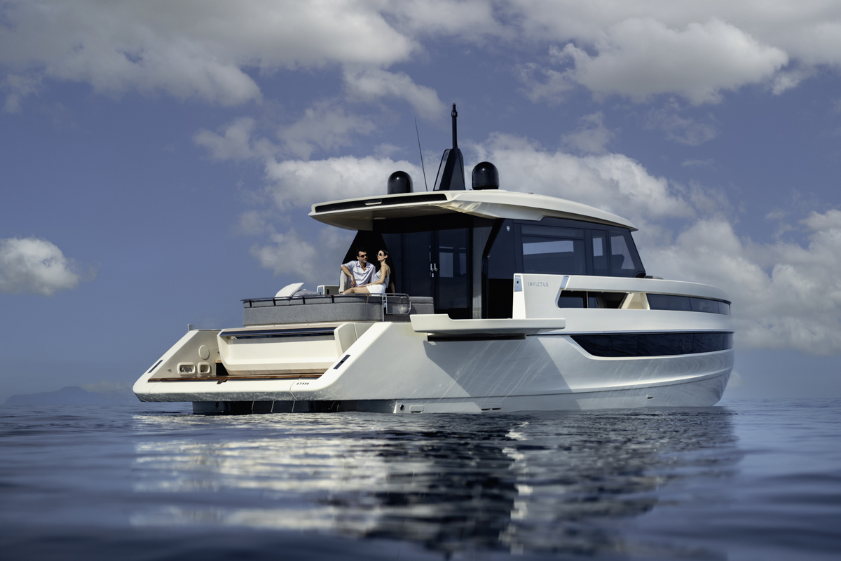 invictus st550